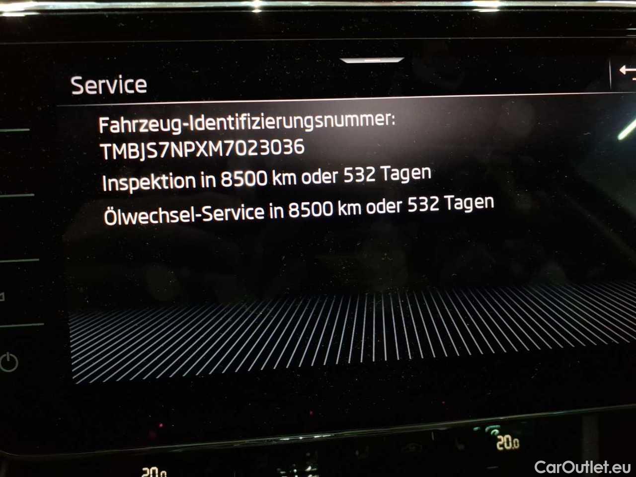 Skoda  Superb Combi 2.0 TDI DSG Ambition Automatic Diesel  18 #30