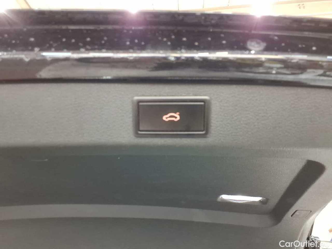 Skoda  Superb Combi 2.0 TDI DSG Ambition Automatic Diesel  18 #23