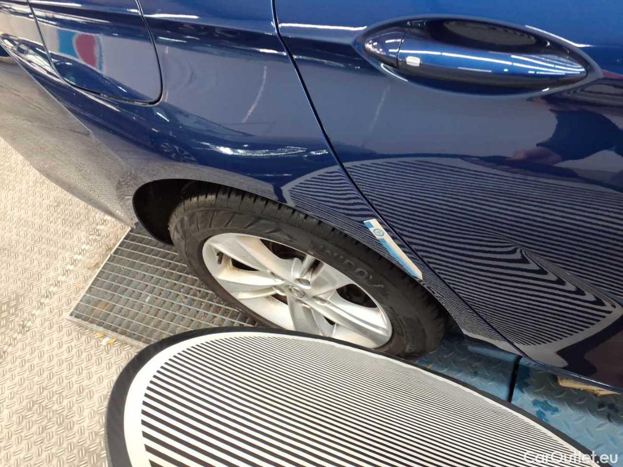 Opel  Insignia SPORTS Tourer 2.0 Diesel Business Manual Diesel  23 #54