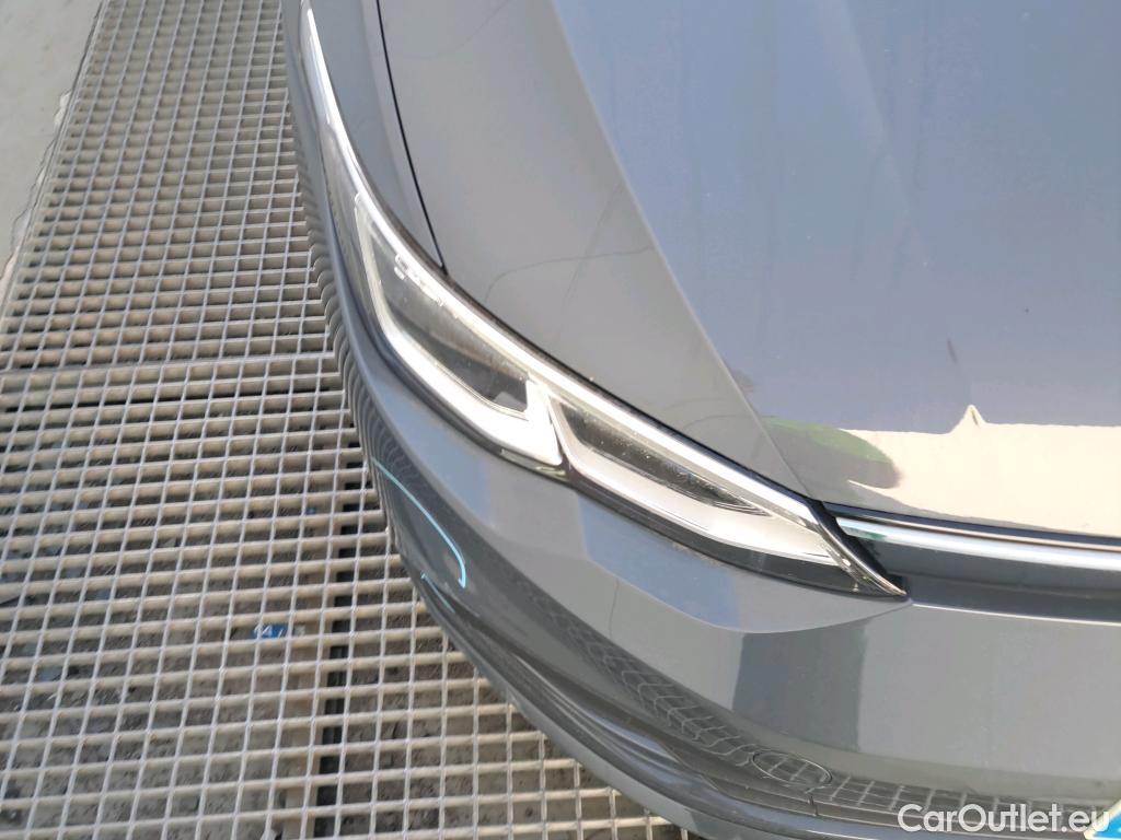 Volkswagen  Golf  VIII Lim. Life 2.0 TDI 115CV MT6 E6dT #17