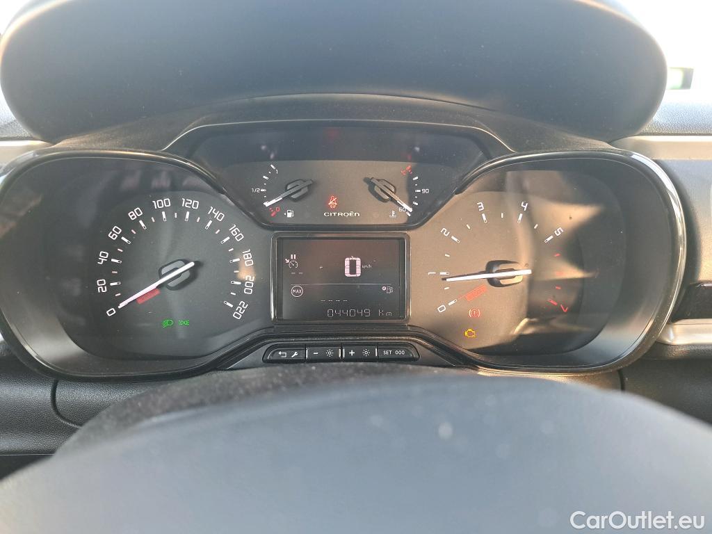  Citroen  C3 CITROEN  / 2020 / 5P / berlina con portón PureTech 60KW (83CV) Live Pack #25