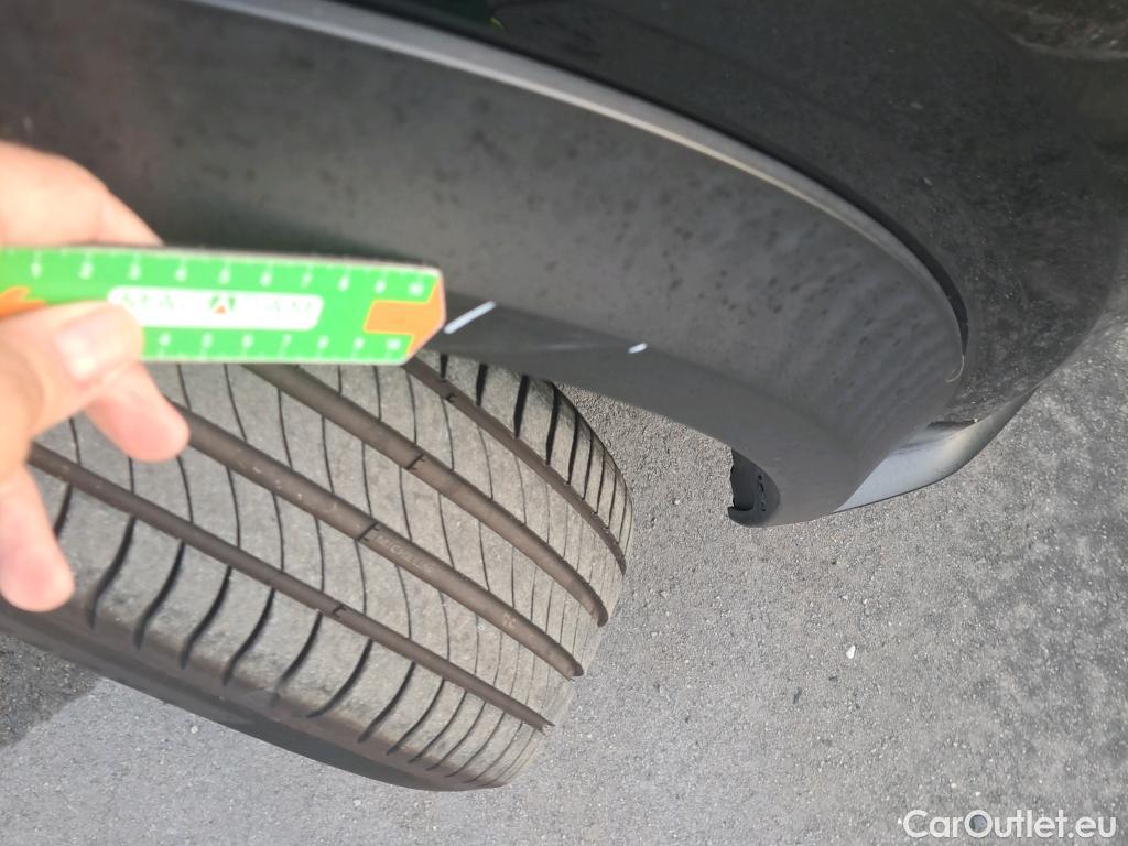 Nissan  Juke NISSAN  / 2019 / 5P / crossover DIG-T 84 kW (114 CV) 6M/T N-Connecta #22