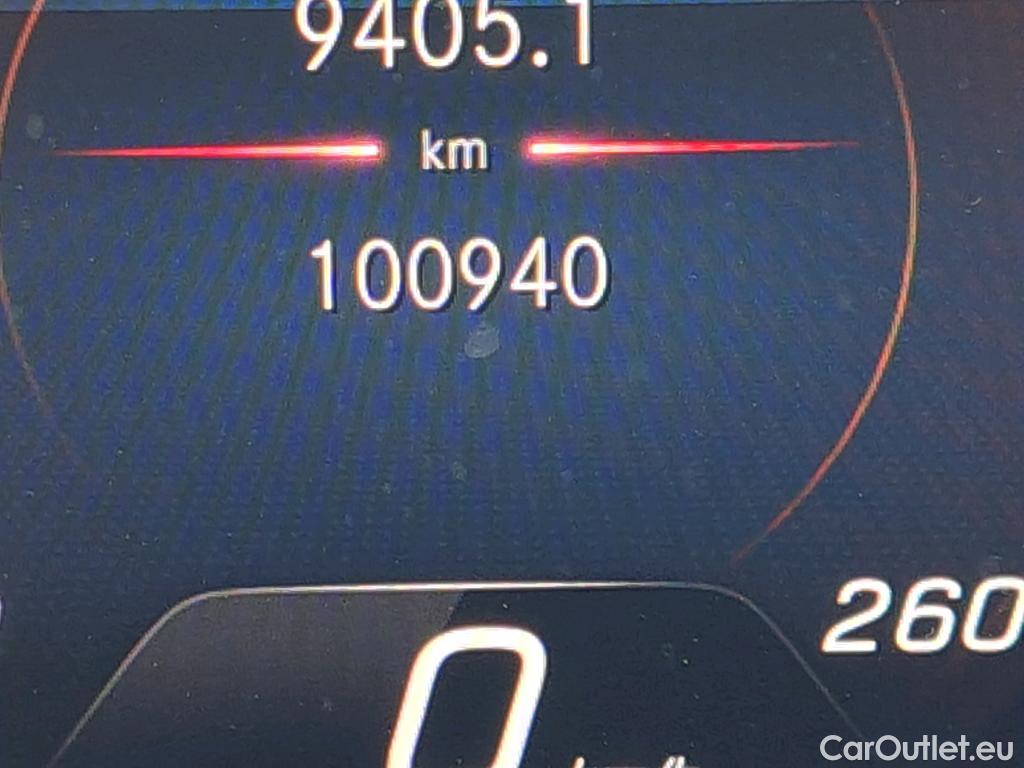 Mercedes  B-Klasse MERCEDES-BENZ Clase B / 2019 / 5P / monovolumen compacto B 180 d #5