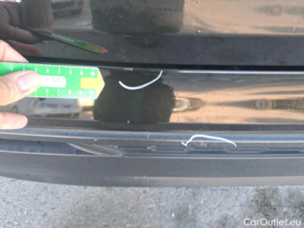 Nissan  Juke NISSAN  / 2019 / 5P / crossover DIG-T 84 kW (114 CV) 6M/T N-Connecta #35