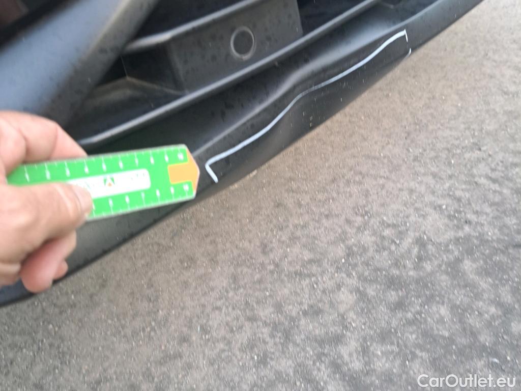 Nissan  Juke NISSAN  / 2019 / 5P / crossover DIG-T 84 kW (114 CV) 6M/T N-Connecta #8