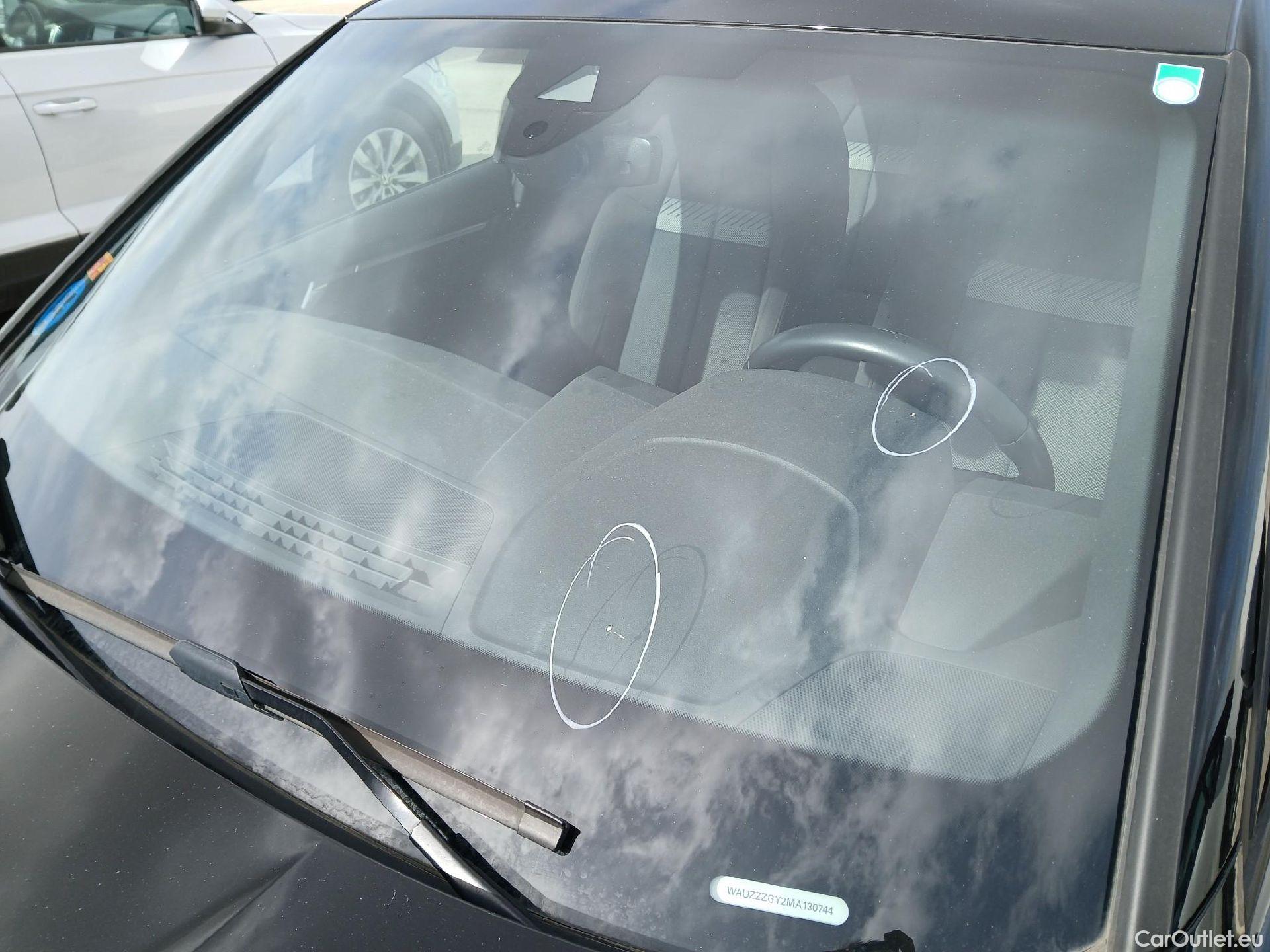 Audi  A3 AUDI  / 2020 / 5P / berlina con portón Sportback S line 40 TFSI e 150kW S tron #9