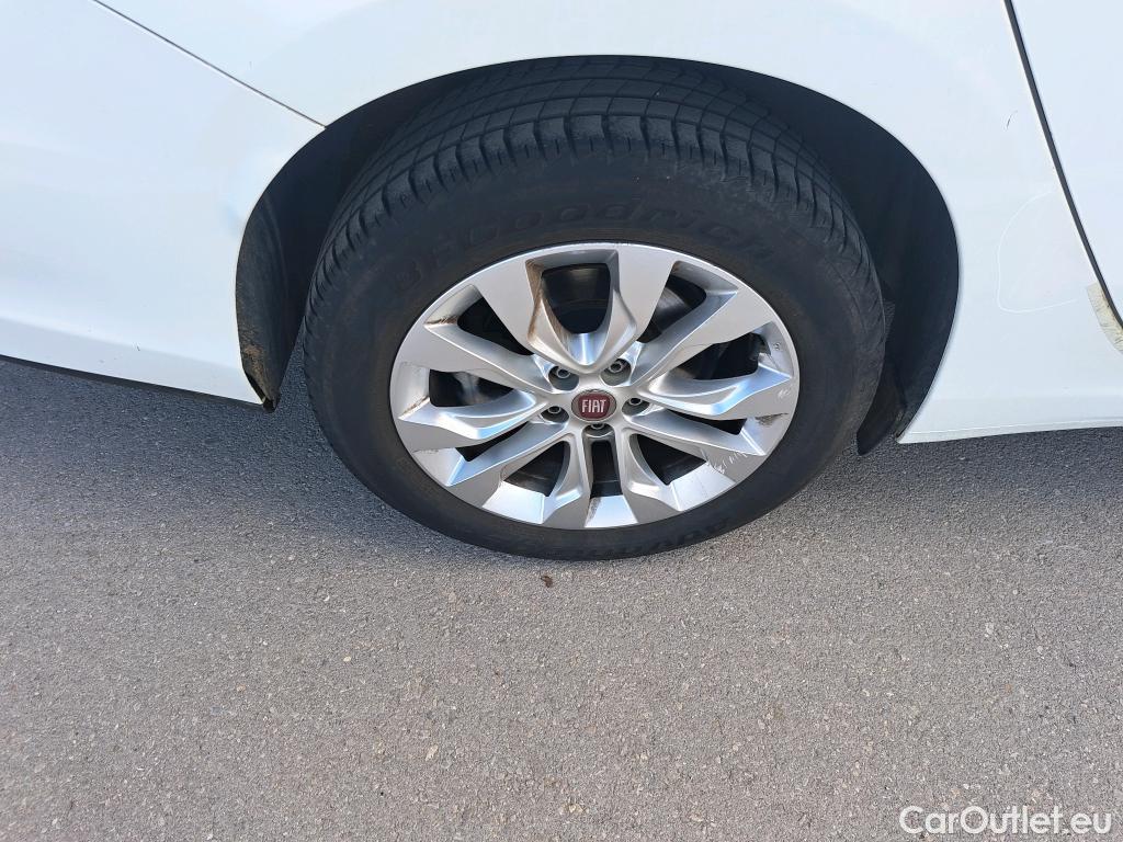  Fiat  Tipo FIAT  / 2015 / 5P / familiar 1.6 Pop Business 88kW diesel Multijet SW #27