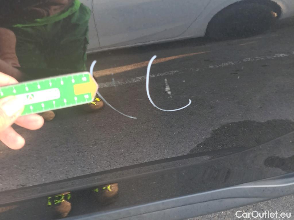 Nissan  Juke NISSAN  / 2019 / 5P / crossover DIG-T 84 kW (114 CV) 6M/T N-Connecta #33