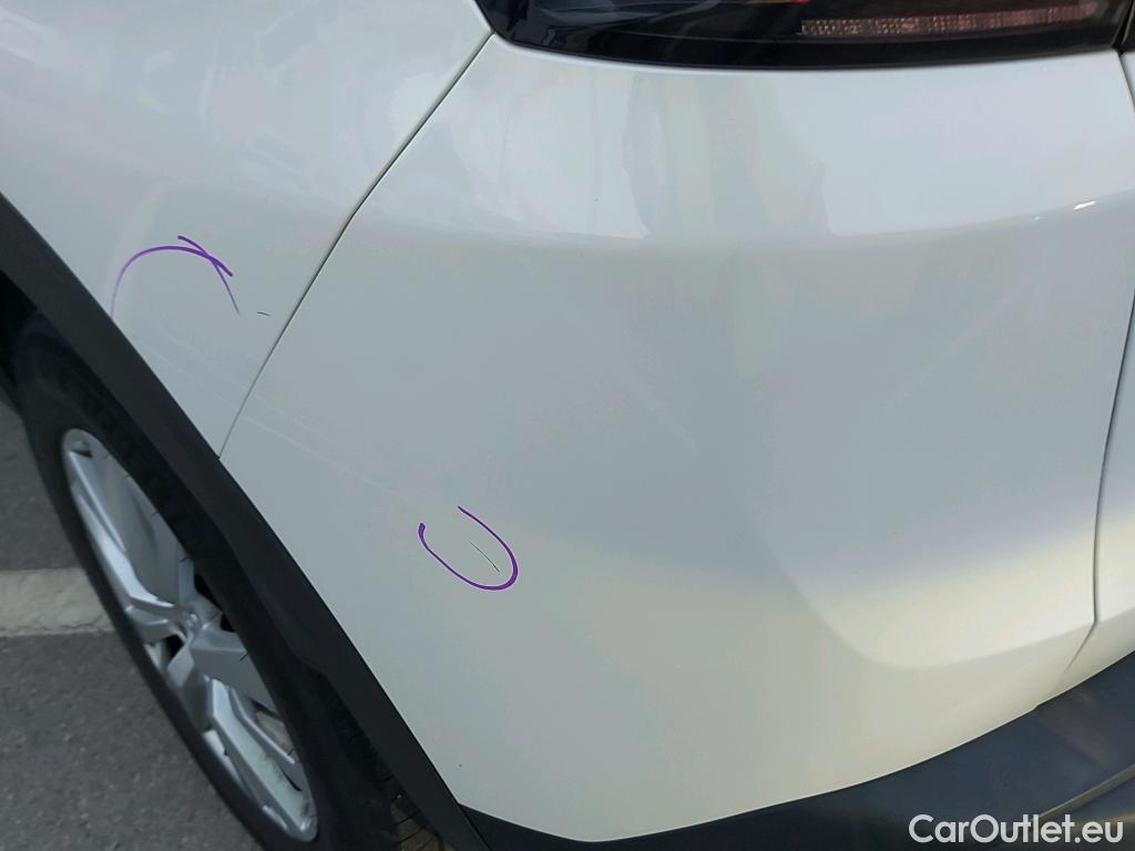  Peugeot  3008 PEUGEOT  / 2020 / 5P / todoterreno 1.5 BlueHDi 96kW (130CV) S&S Active Pack (AC4) #36