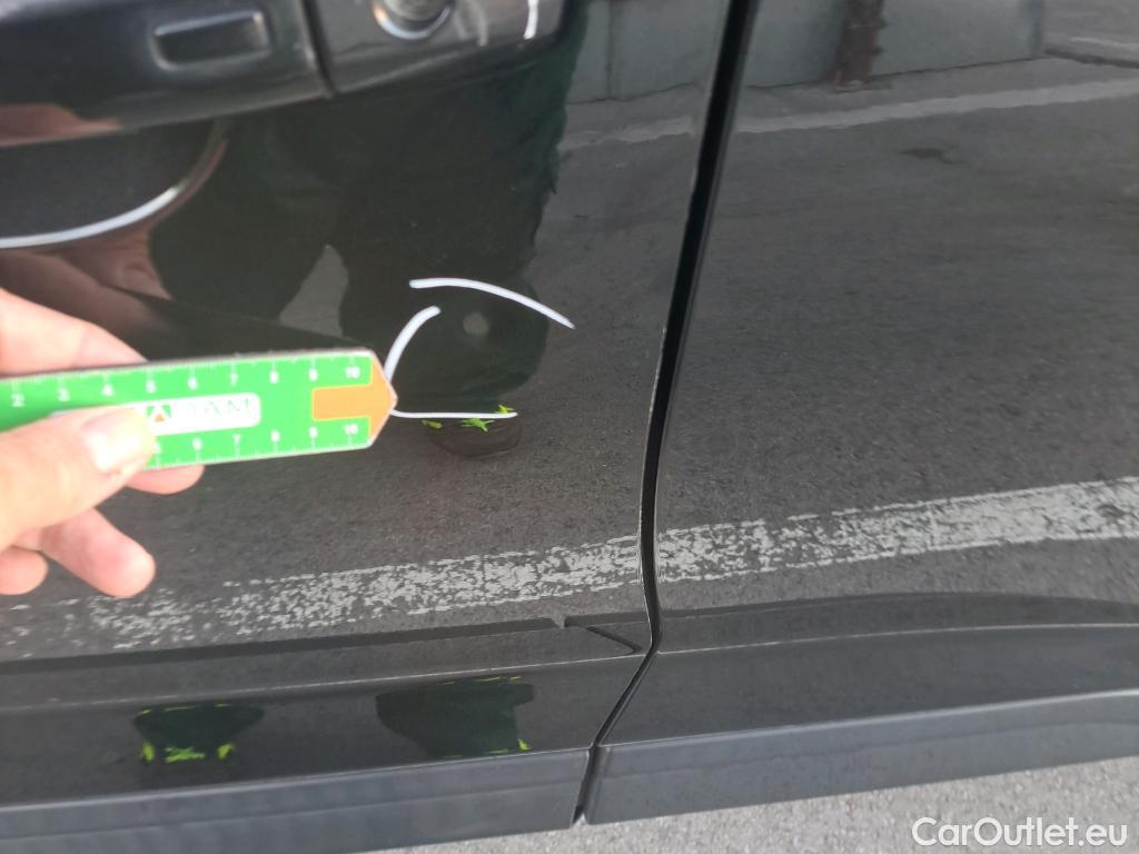 Nissan  Juke NISSAN  / 2019 / 5P / crossover DIG-T 84 kW (114 CV) 6M/T N-Connecta #3