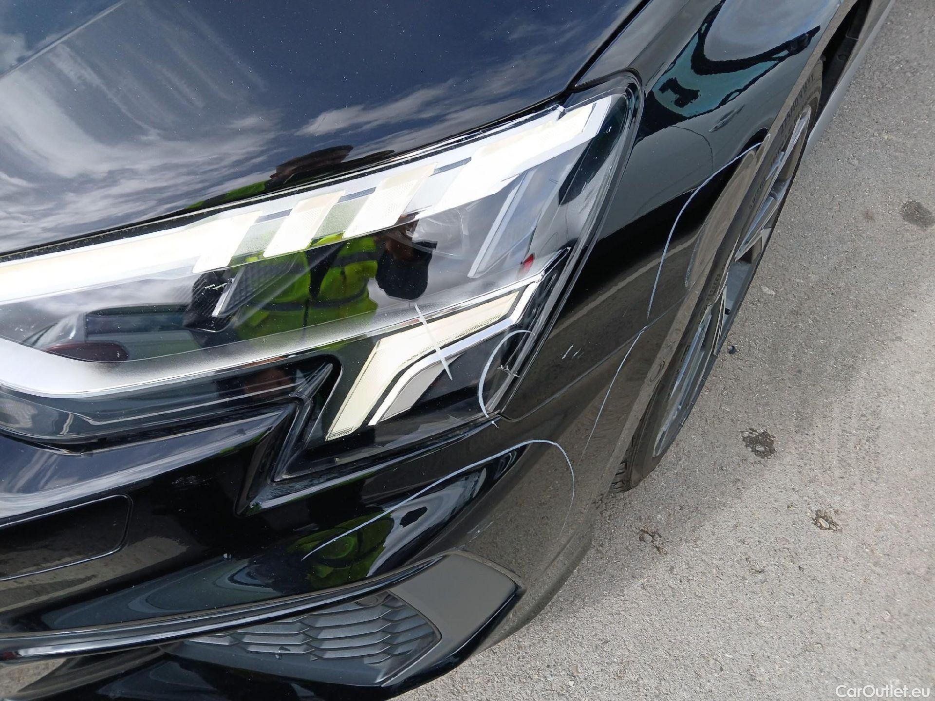 Audi  A3 AUDI  / 2020 / 5P / berlina con portón Sportback S line 40 TFSI e 150kW S tron #36