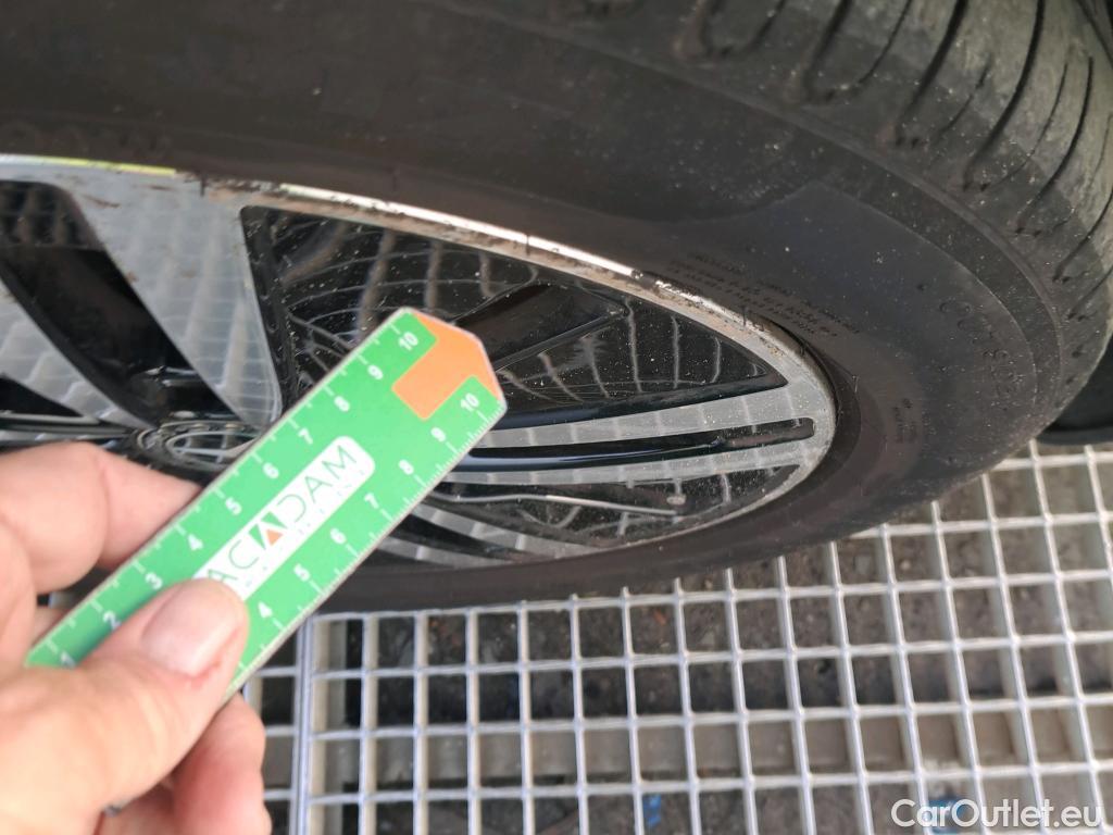 Mercedes  B-Klasse MERCEDES-BENZ Clase B / 2019 / 5P / monovolumen compacto B 180 d #15