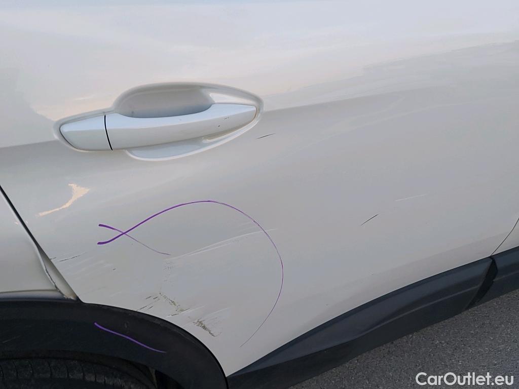  Peugeot  3008 PEUGEOT  / 2020 / 5P / todoterreno 1.5 BlueHDi 96kW (130CV) S&S Active Pack (AC4) #1