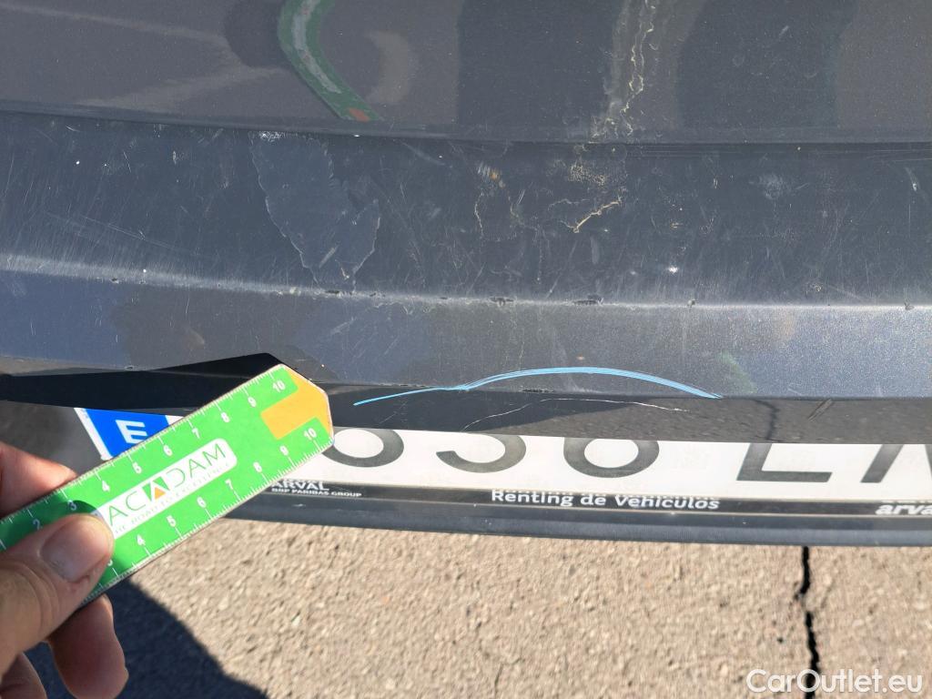 Volkswagen  Golf  VIII Lim. Life 2.0 TDI 115CV MT6 E6dT #28