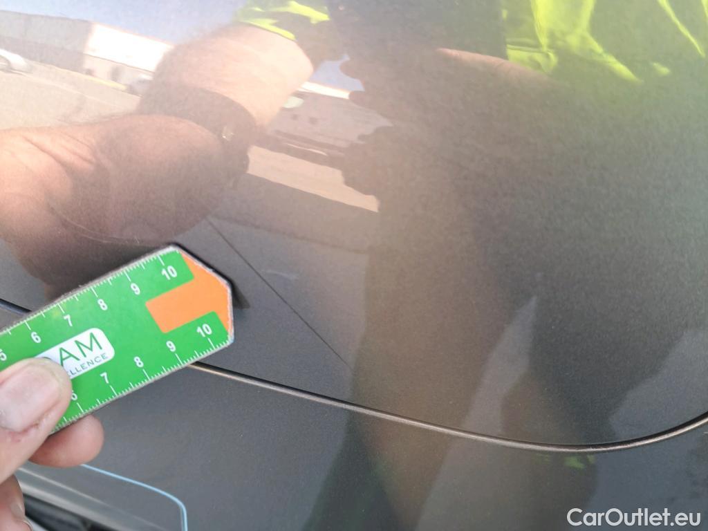 Mercedes  B-Klasse MERCEDES-BENZ Clase B / 2019 / 5P / monovolumen compacto B 180 d #34