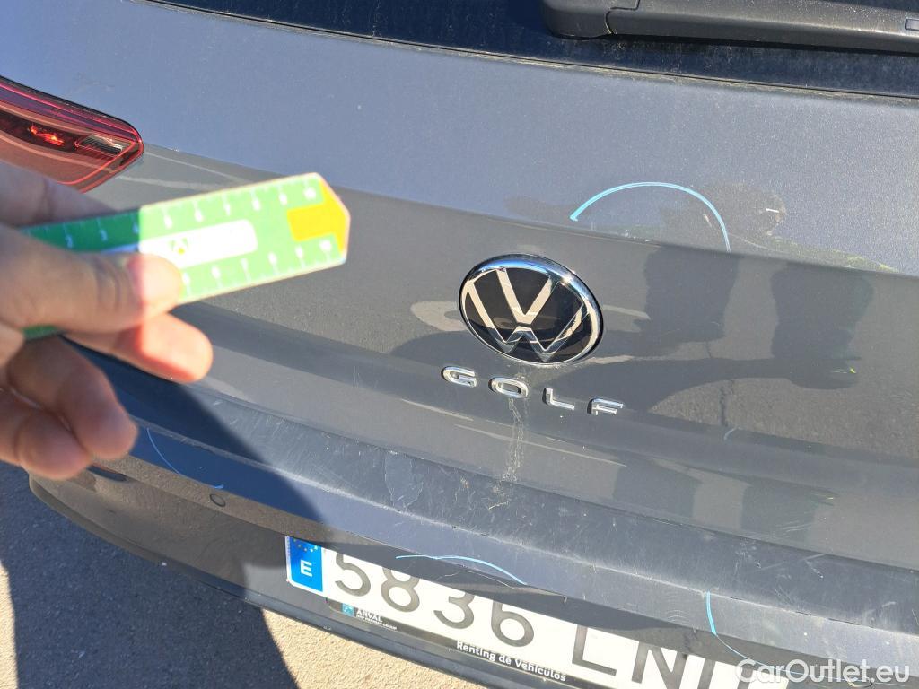 Volkswagen  Golf  VIII Lim. Life 2.0 TDI 115CV MT6 E6dT #1