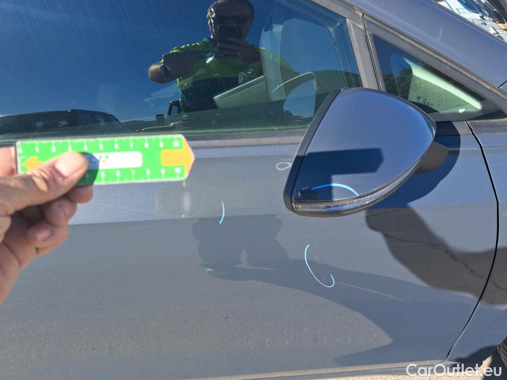 Volkswagen  Golf  VIII Lim. Life 2.0 TDI 115CV MT6 E6dT #43