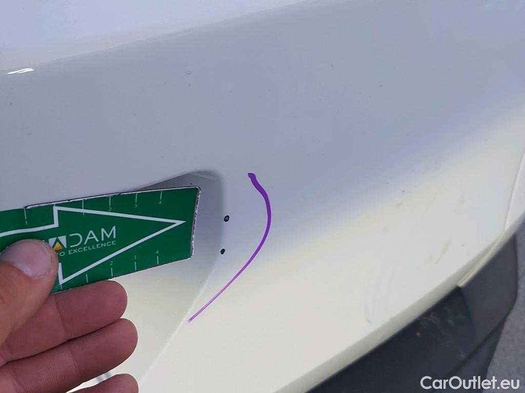  Peugeot  3008 PEUGEOT  / 2020 / 5P / todoterreno 1.5 BlueHDi 96kW (130CV) S&S Active Pack (AC4) #12