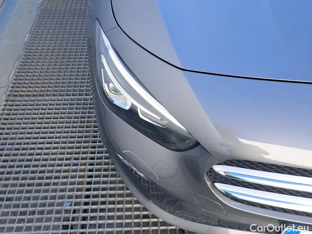 Mercedes  B-Klasse MERCEDES-BENZ Clase B / 2019 / 5P / monovolumen compacto B 180 d #18