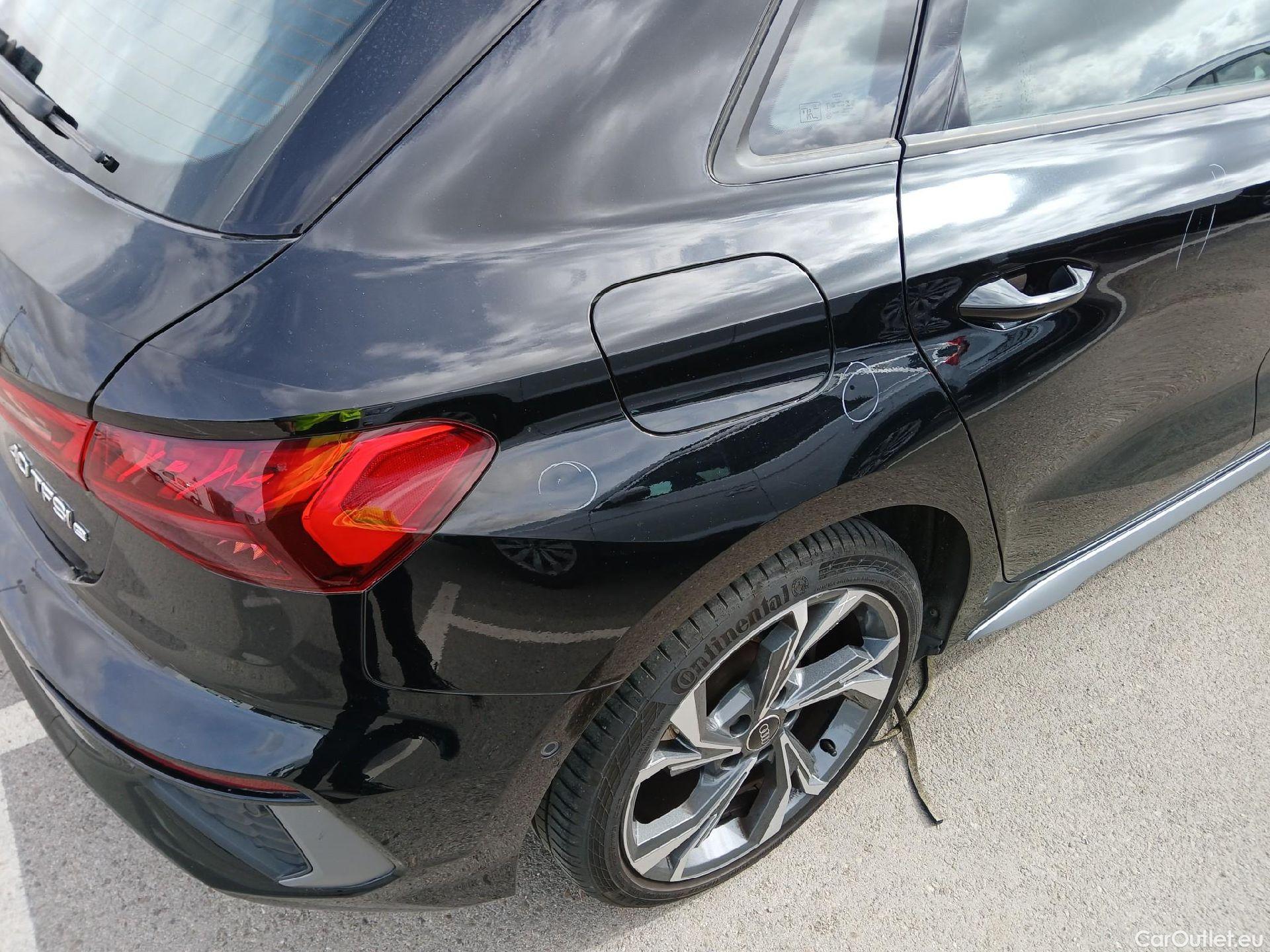 Audi  A3 AUDI  / 2020 / 5P / berlina con portón Sportback S line 40 TFSI e 150kW S tron #24