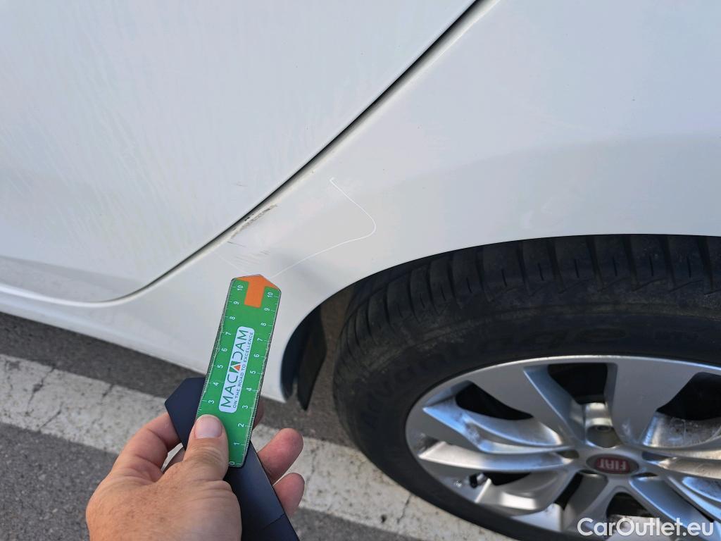  Fiat  Tipo FIAT  / 2015 / 5P / familiar 1.6 Pop Business 88kW diesel Multijet SW #13