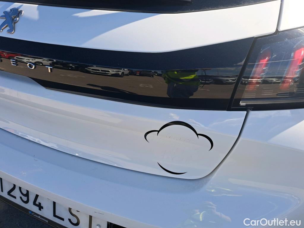  Peugeot  208 PEUGEOT  / 2019 / 5P / berlina con portón PureTech 73kW (100CV) Allure #12