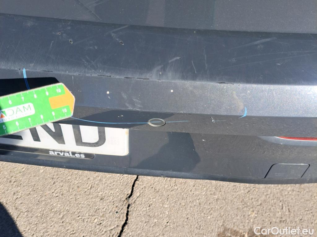 Volkswagen  Golf  VIII Lim. Life 2.0 TDI 115CV MT6 E6dT #27