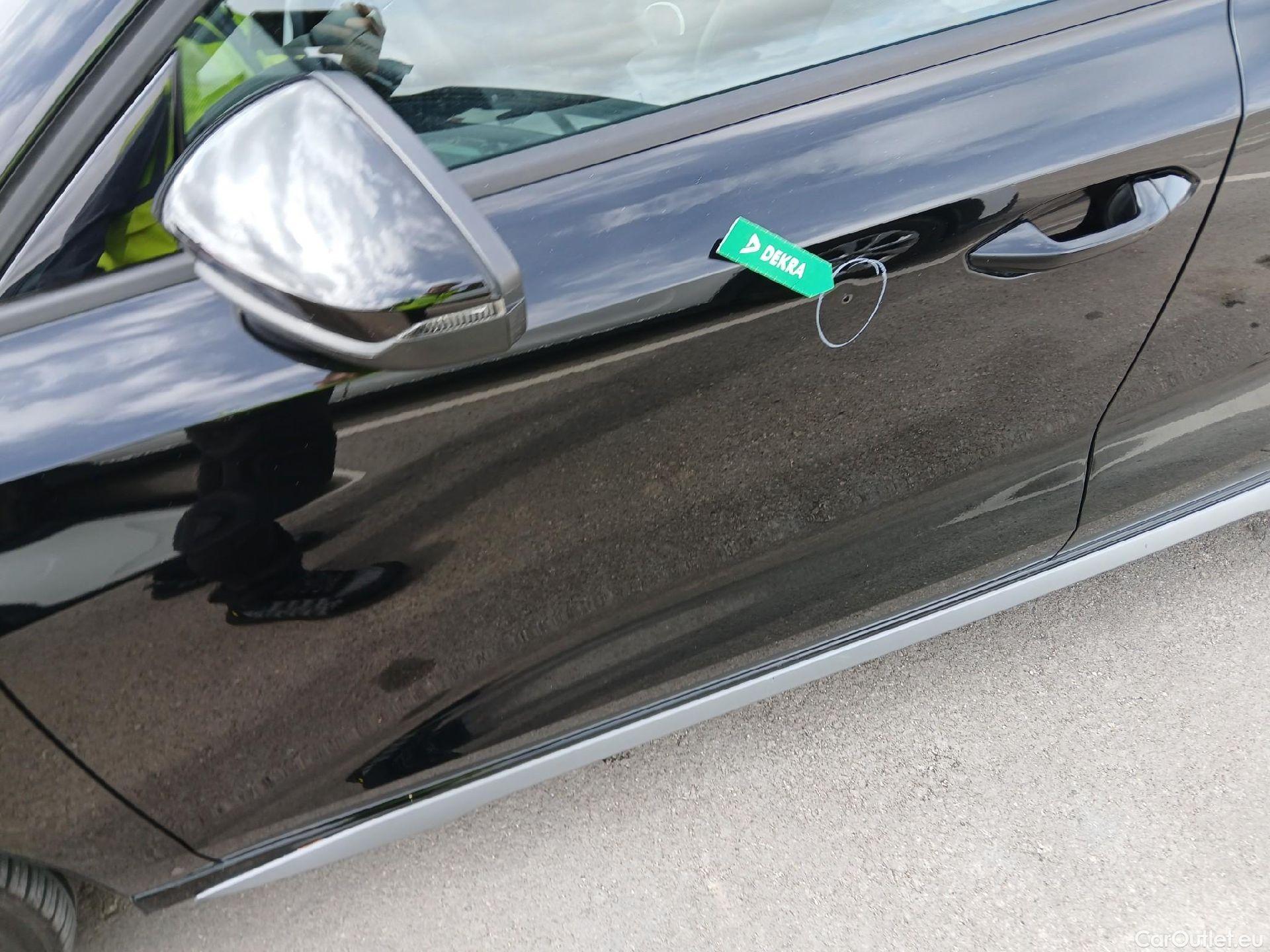 Audi  A3 AUDI  / 2020 / 5P / berlina con portón Sportback S line 40 TFSI e 150kW S tron #12