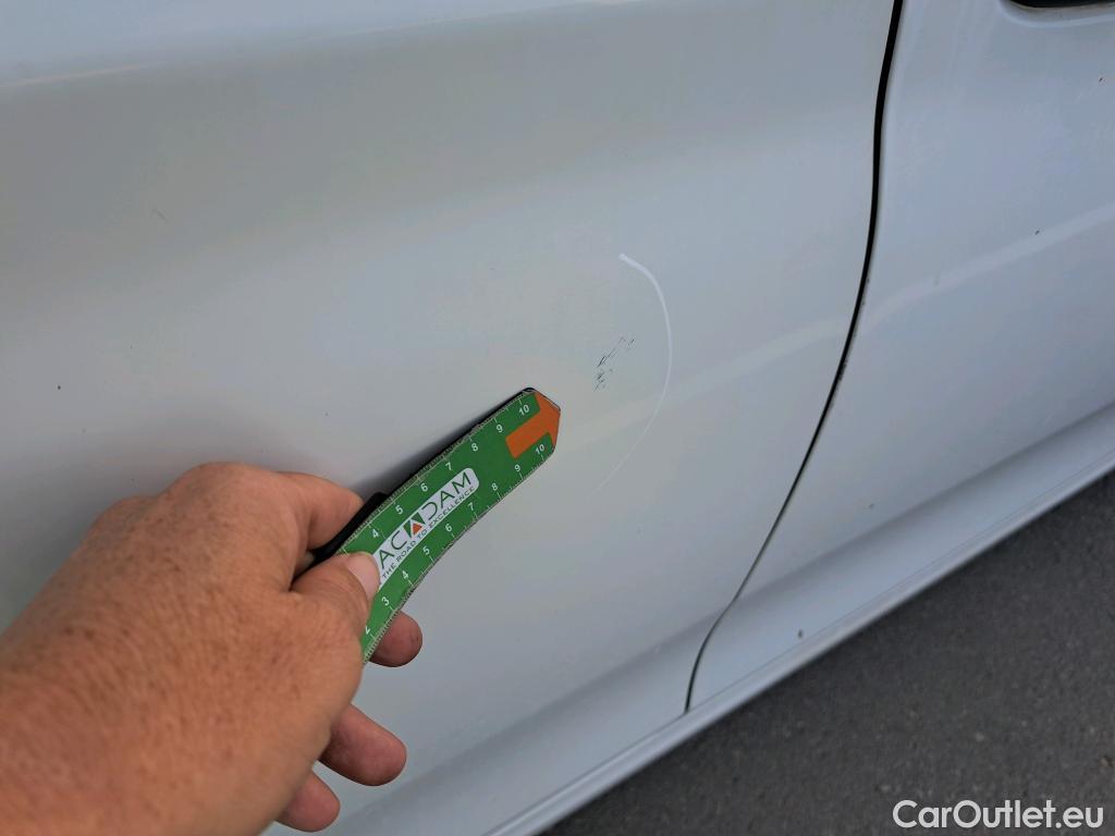  Fiat  Tipo FIAT  / 2015 / 5P / familiar 1.6 Pop Business 88kW diesel Multijet SW #21