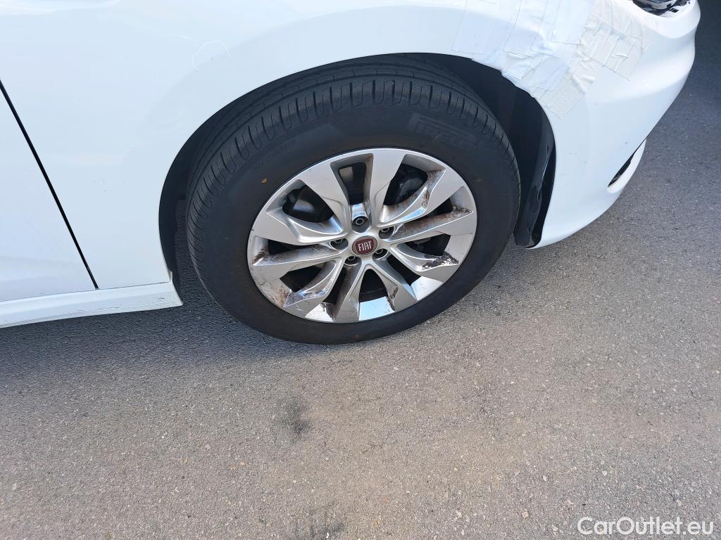  Fiat  Tipo FIAT  / 2015 / 5P / familiar 1.6 Pop Business 88kW diesel Multijet SW #29