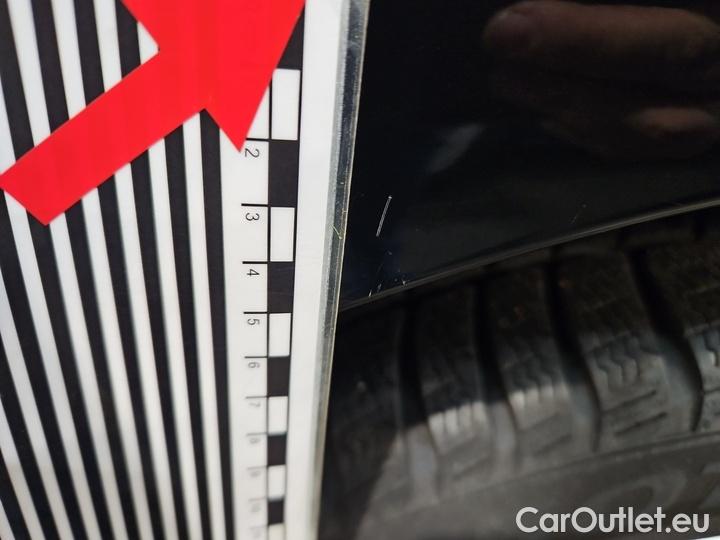 Bmw  Serie 1 118d Advantage #18