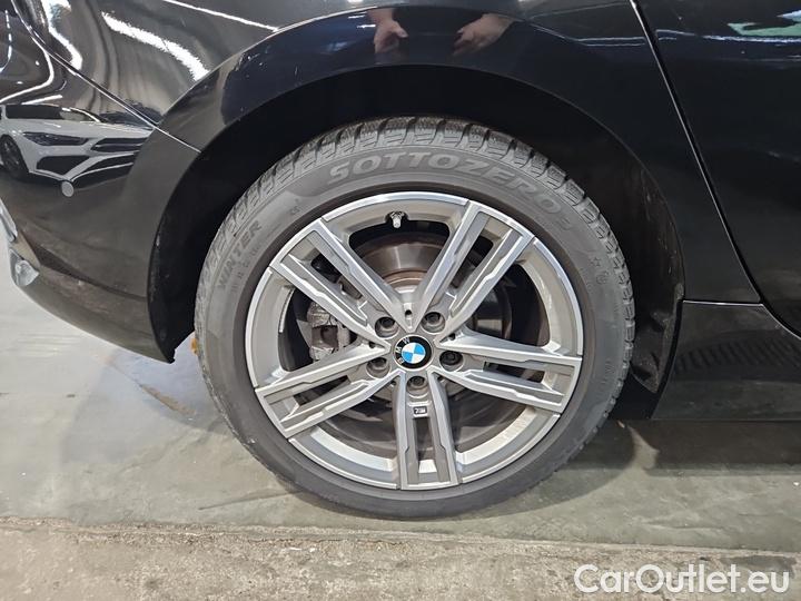 Bmw  Serie 1 118d Advantage #10