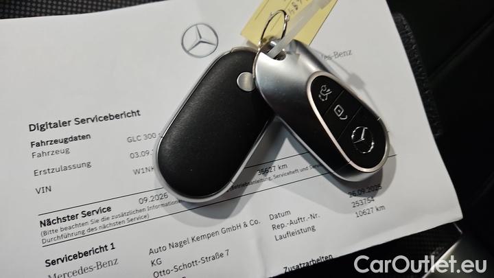 Mercedes  GLC  300 de 4MATIC Autom. #12