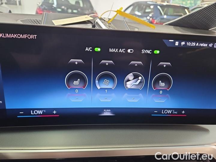 Bmw  Serie 3 318d Touring Auto #14