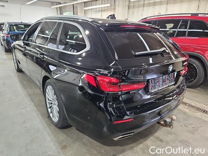 Bmw  Serie 5 530e Touring A #3