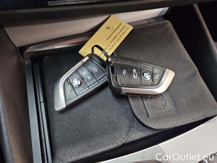 Bmw  Serie 5 530e Touring A #12