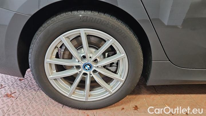 Bmw  Serie 3 320e Touring Auto #10