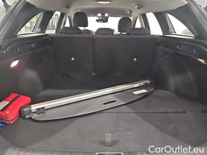 KIA  Cee'd 1.6 CRDi MHEV 100kW DCT Vision SW #8