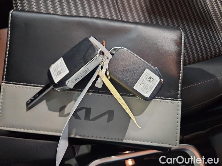 KIA  Cee'd 1.6 CRDi MHEV 100kW DCT Vision SW #12