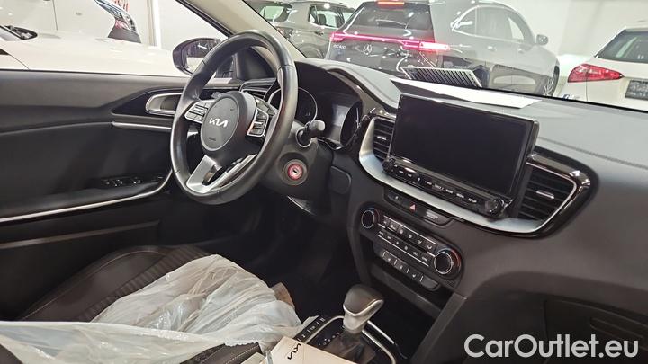 KIA  Cee'd 1.6 CRDi MHEV 100kW DCT Vision SW #7