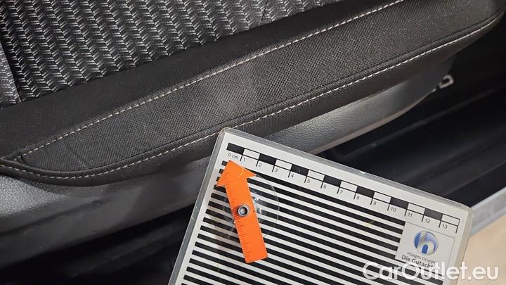 KIA  Cee'd 1.6 CRDi MHEV 100kW DCT Vision SW #42