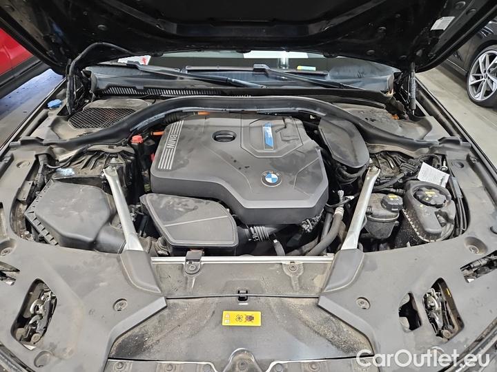 Bmw  Serie 5 530e Touring A #11