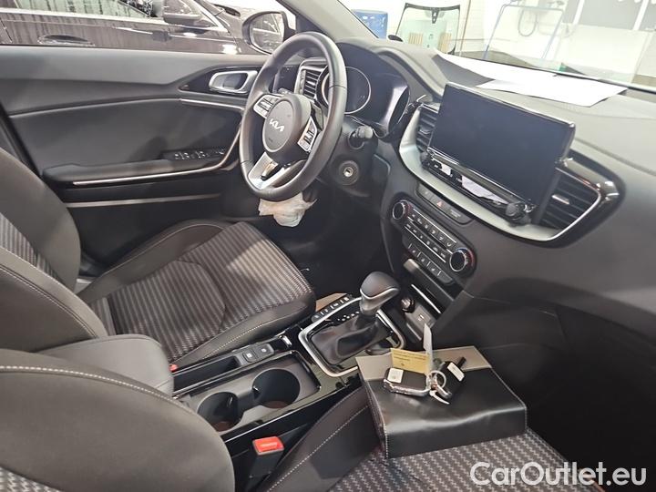 KIA  Cee'd 1.6 CRDi MHEV 100kW DCT Vision SW #7