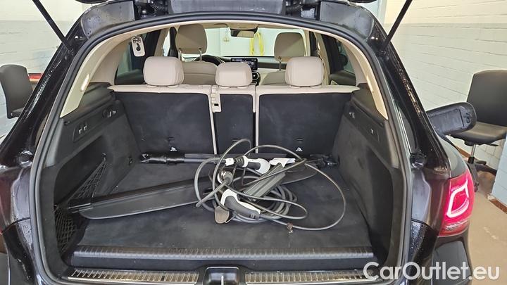 Mercedes  GLC  300 e 4MATIC Autom. #8