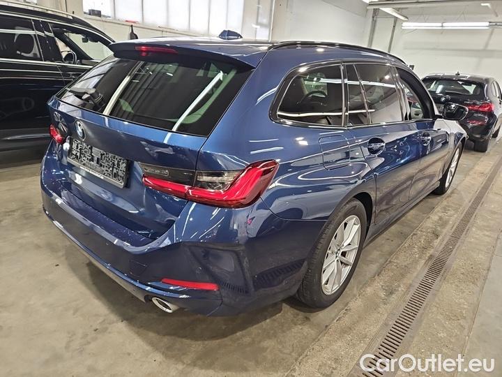 Bmw  Serie 3 318d Touring Auto #4