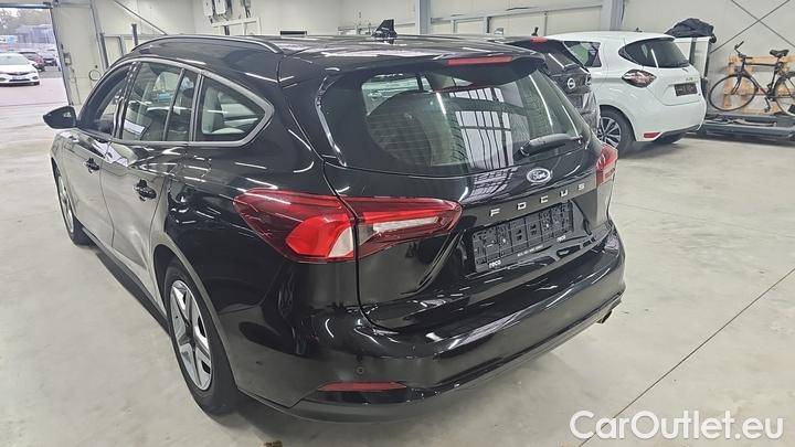 Ford  Focus 1,5 EcoBlue 88kW Cool & Connect Turnier #3