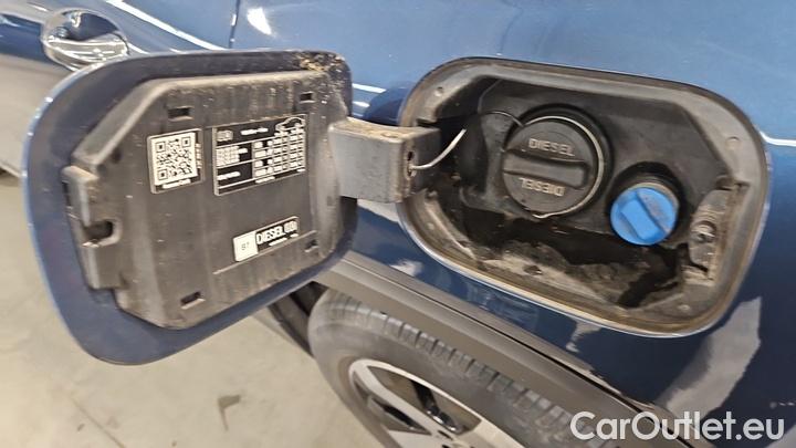 Mercedes  GLB  200 d DCT #15