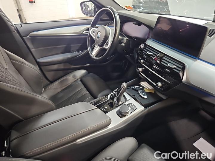 Bmw  Serie 5 530e Touring A #7