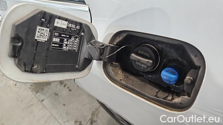 Mercedes  CLA-Klasse CLA 200 d #15