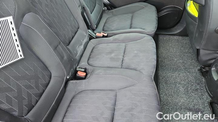 Renault  Grand Scenic BLUE dCi 150 EDC Limited #27